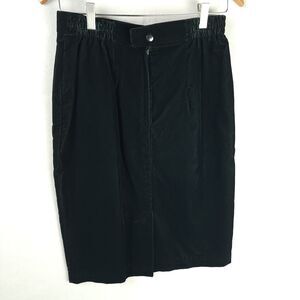 Norton McNaughton Green Velvet Skirt Size 10 Pencil